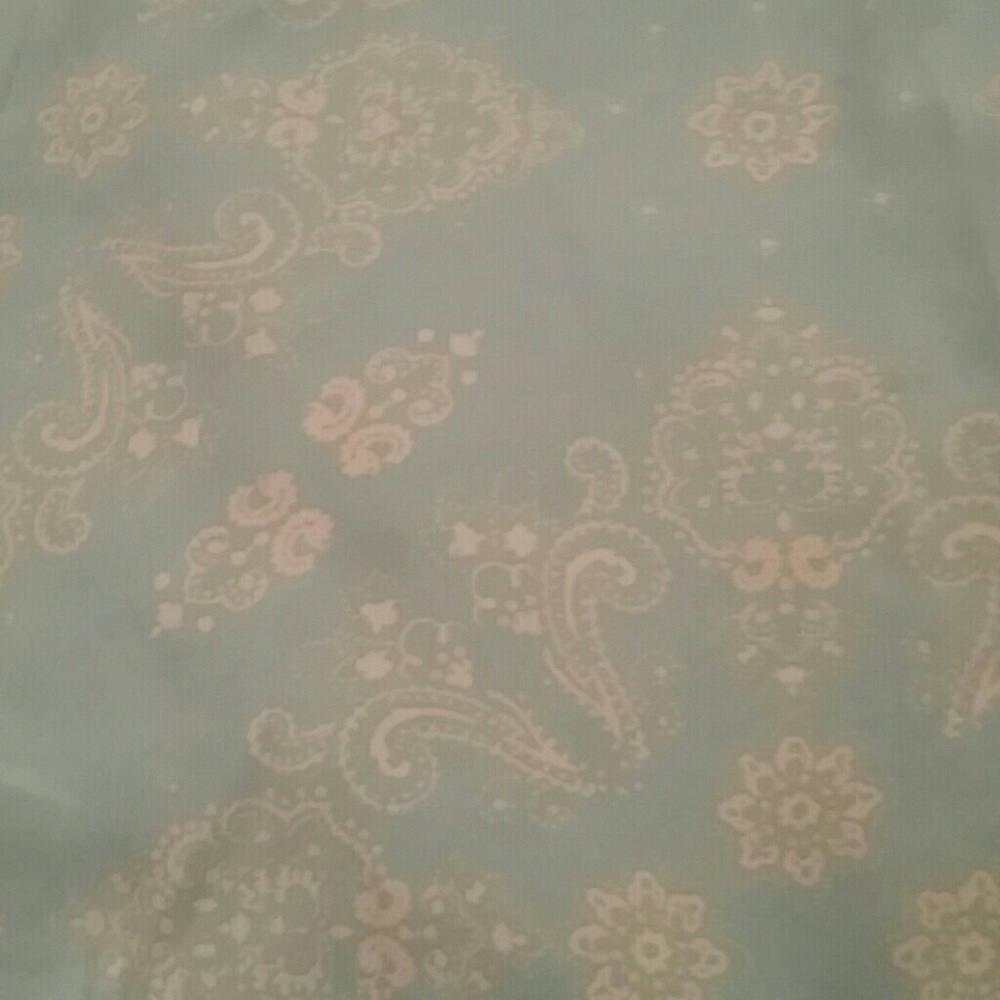Flowy tank! - Picture 3 of 4